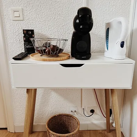 דירה 2 Pieces Vue Dans Le Quartier Historique De מנטון