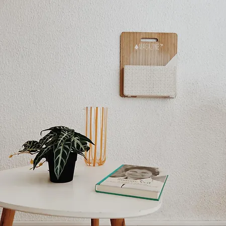 2 Pieces Vue Dans Le Quartier Historique De Μεντόν