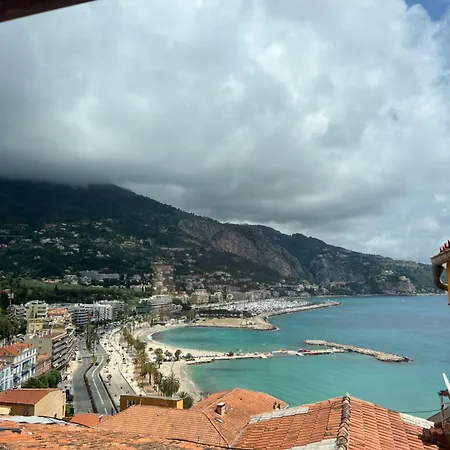 2 Pieces Vue Dans Le Quartier Historique De Lägenhet Menton