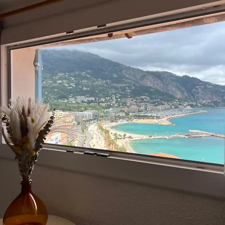 2 Pieces Vue Dans Le Quartier Historique De Lägenhet Menton